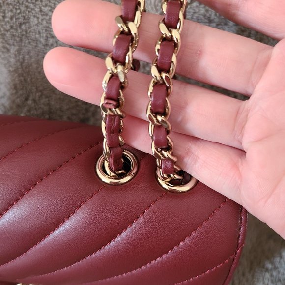 Authentic Chanel flap bag - Picture 11 of 17